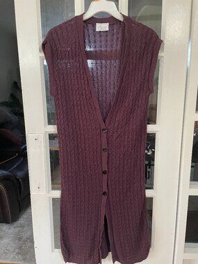 Vintage Classic Size M Cable Knit Longline Sleeveless Cardigan Vest England Made